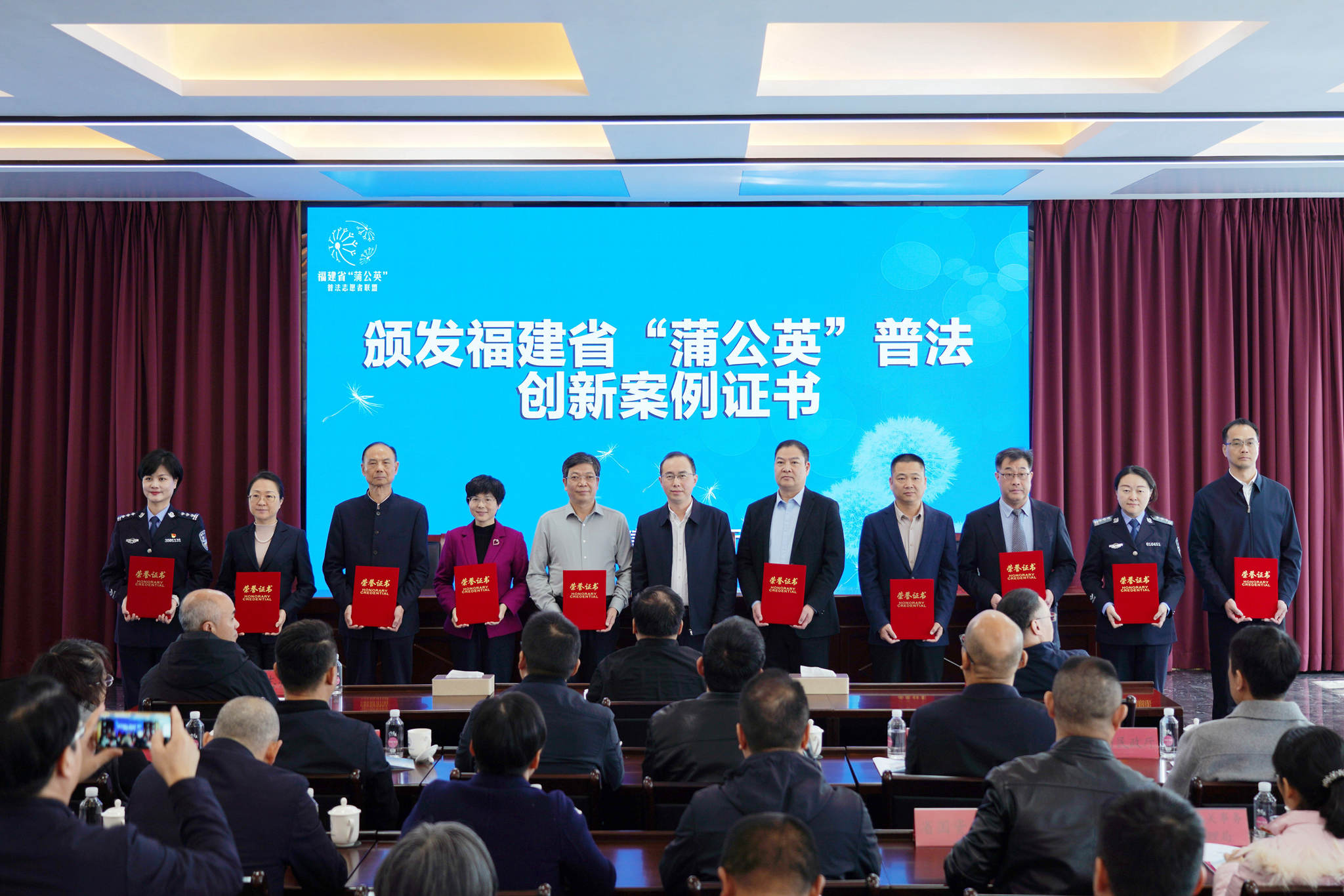 微信图片_20250103084010_副本.jpg